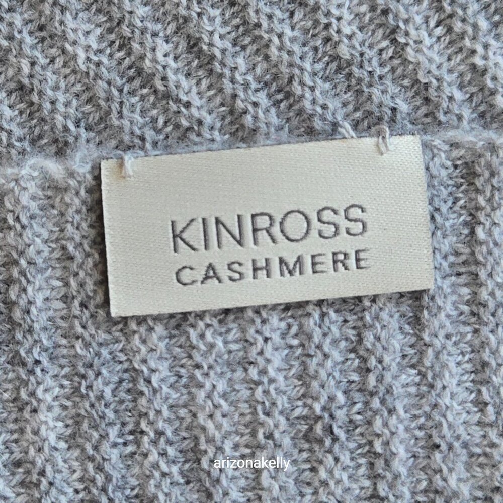 Kinross Cashmere Grey Knit Scarf with Ribbing Detail on Ends - Picture 11 of 14